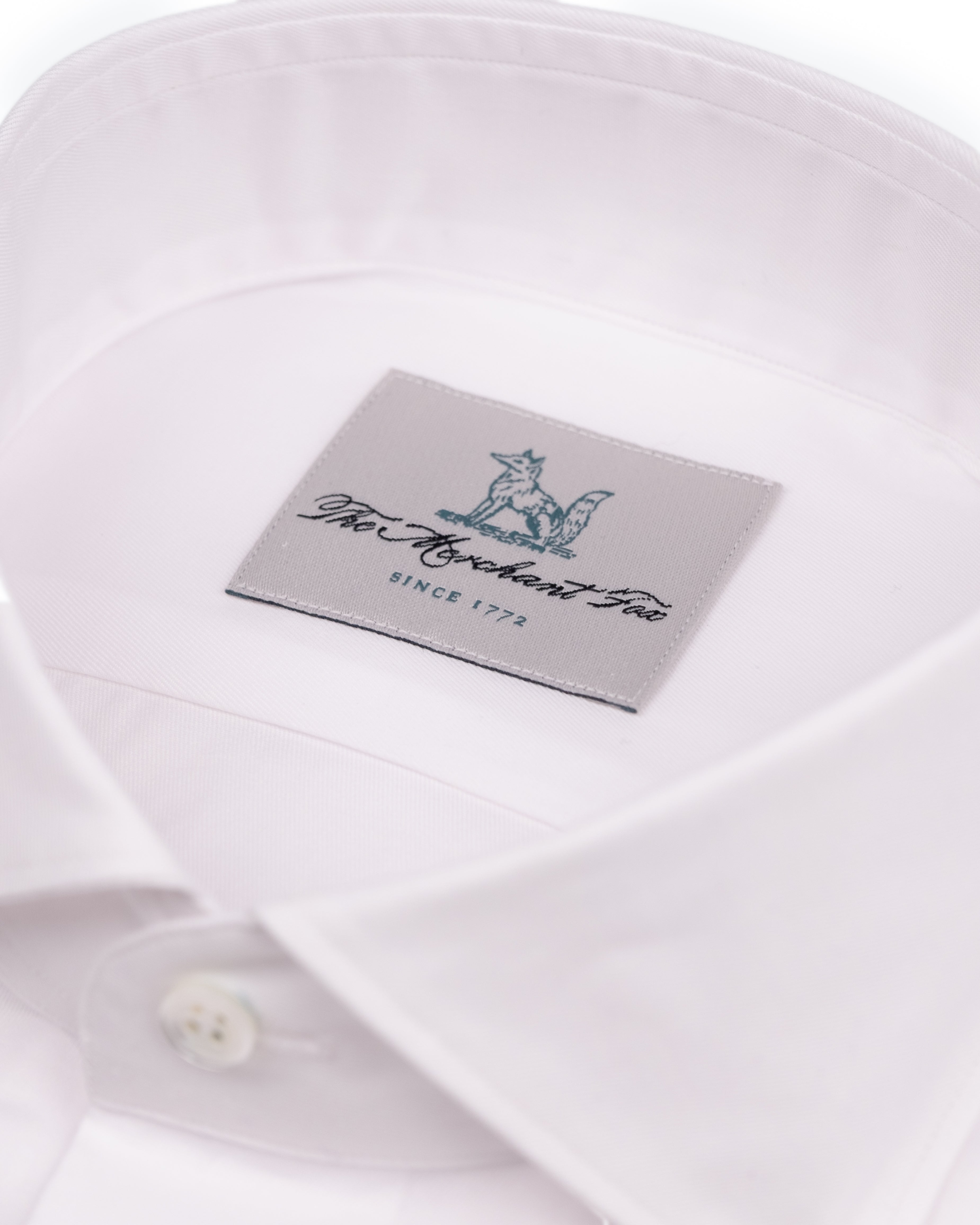 The Niven Shirt in Quintessential White Twill