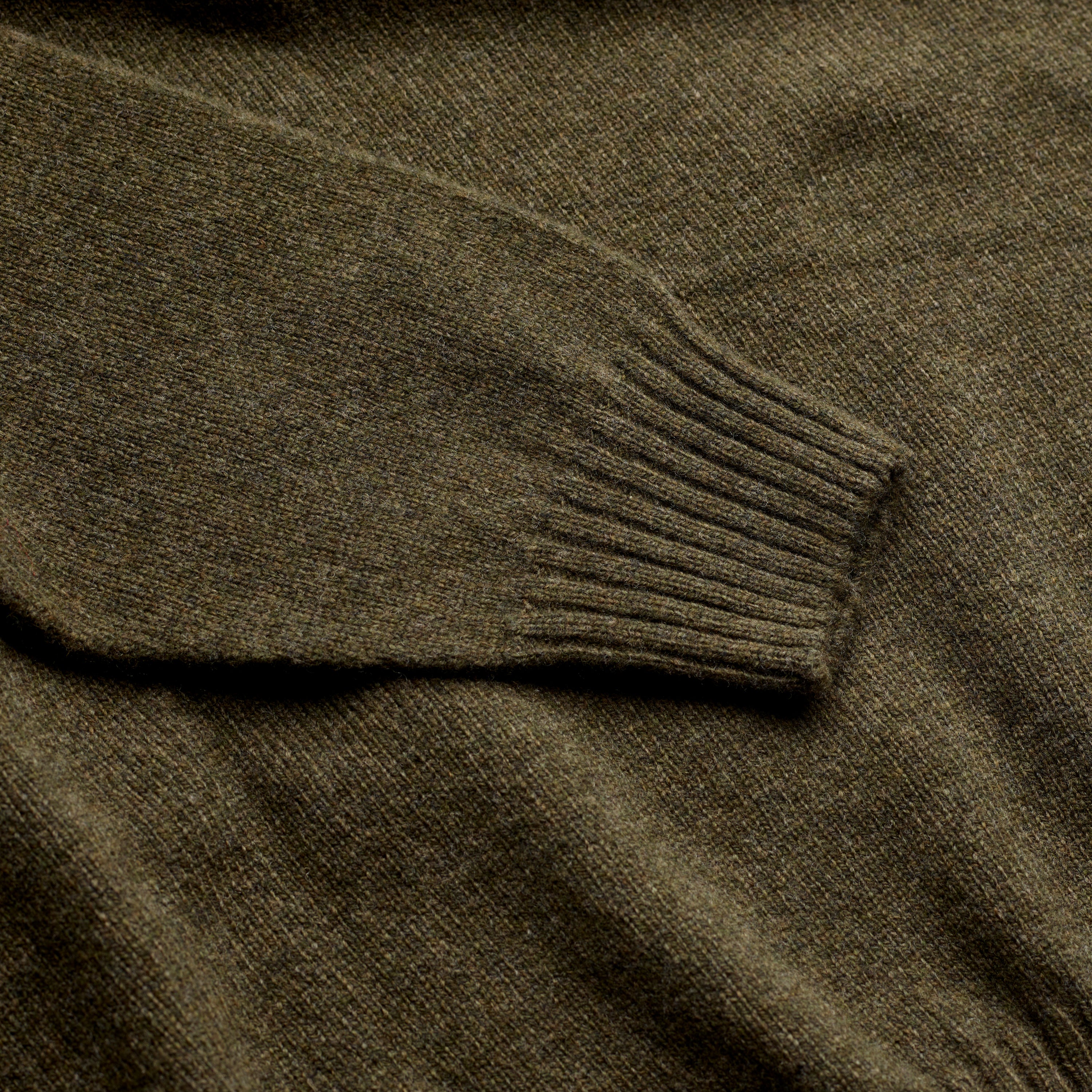 The Superfine Lambswool Crew Neck Jumper in Olive Green