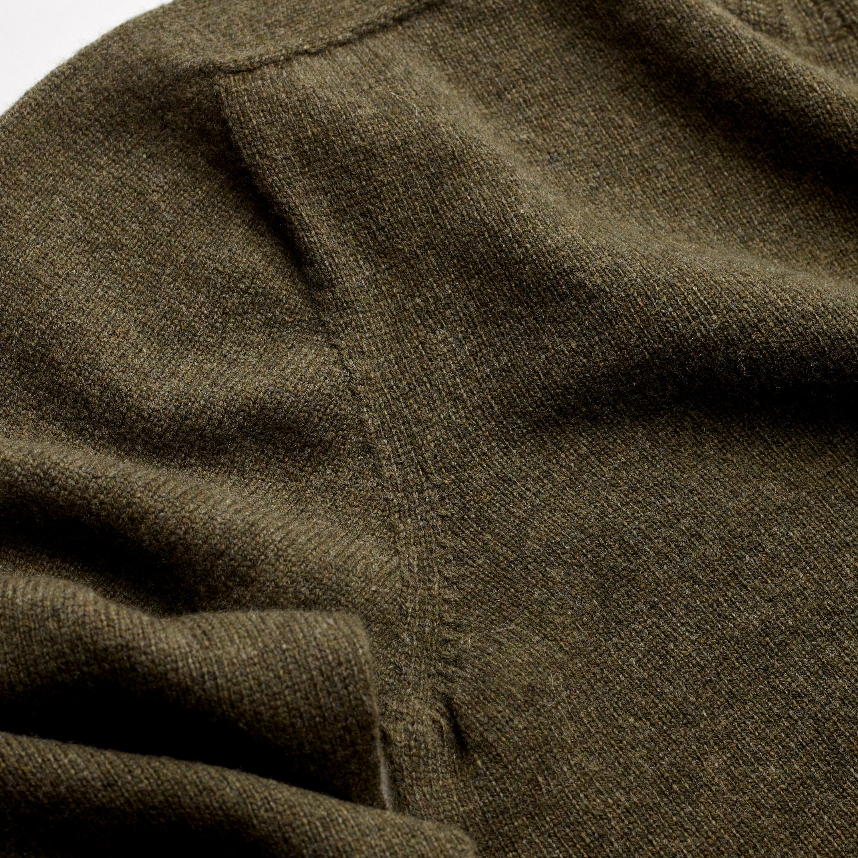 The Superfine Lambswool Crew Neck Jumper in Olive Green