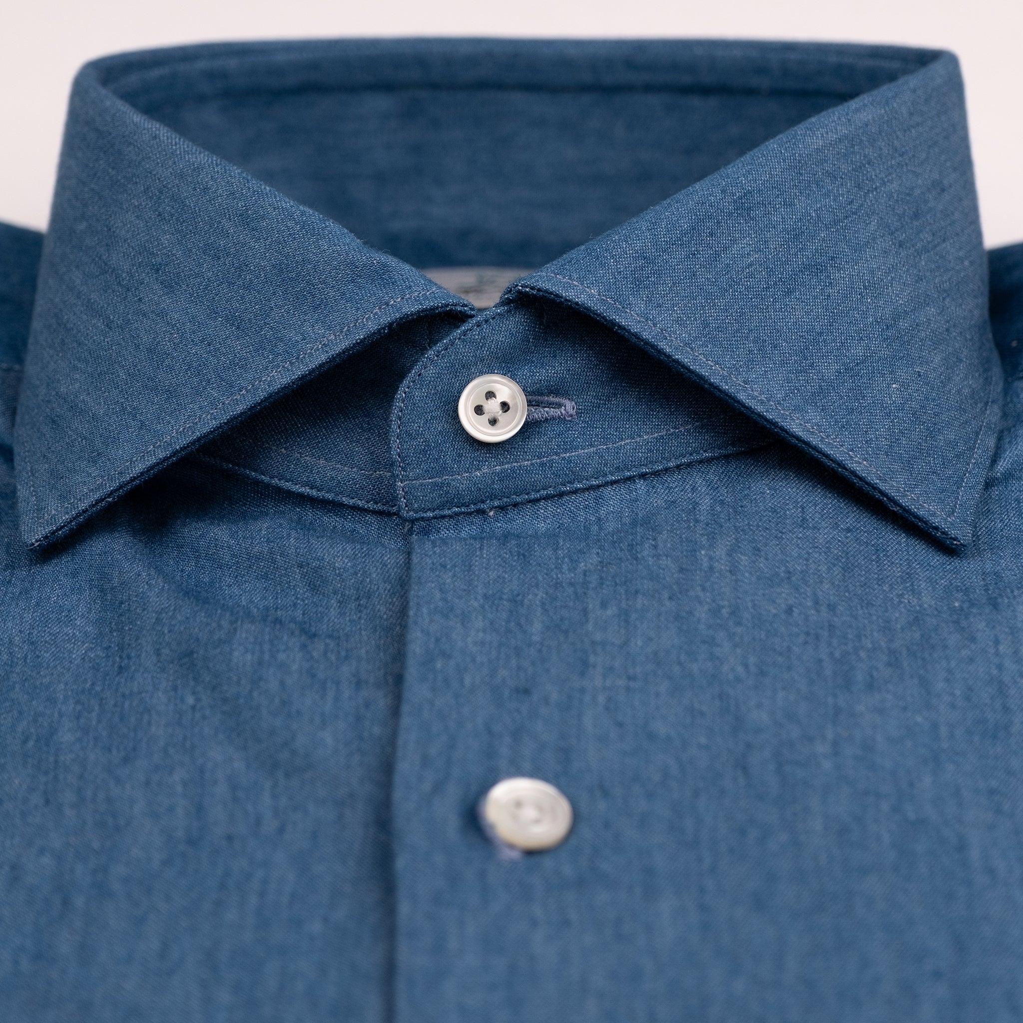 The Niven Fox Weekend Mid Wash Denim Shirt cloth detail
