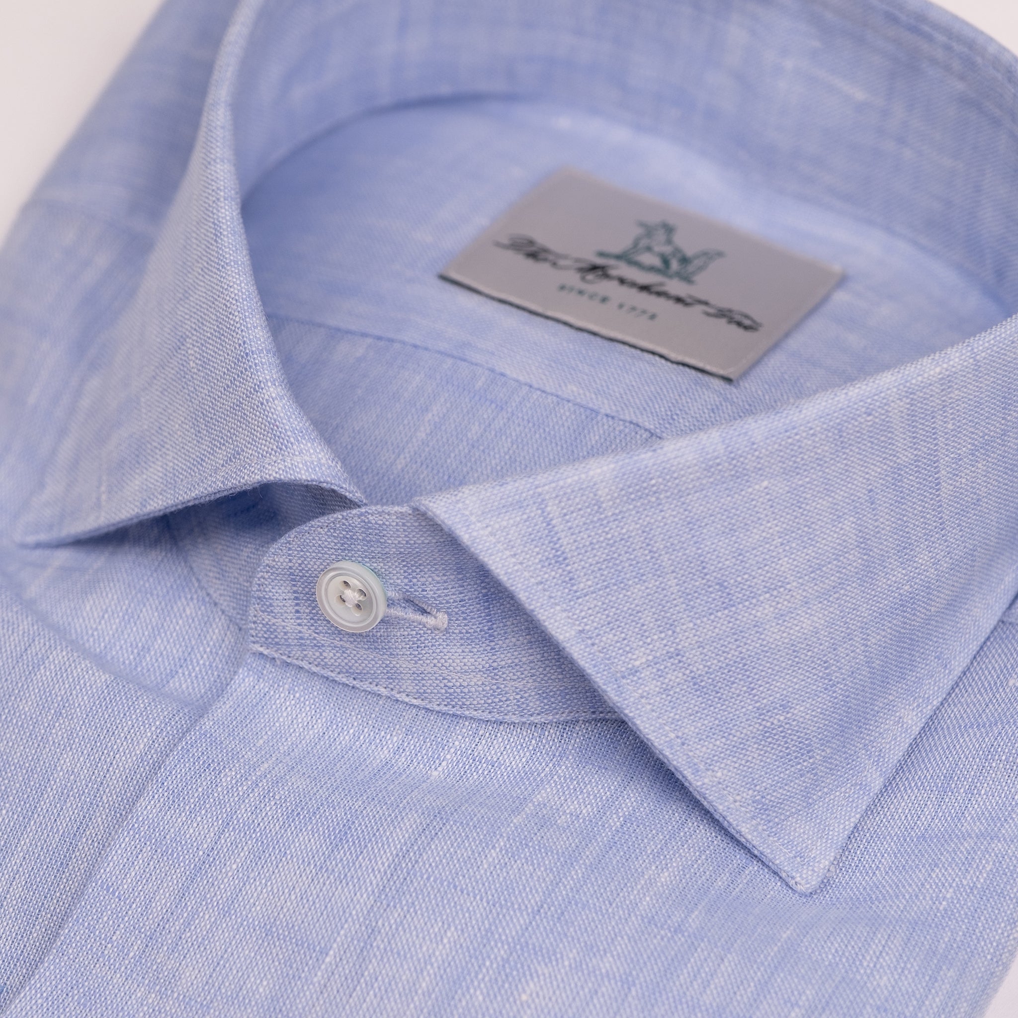 The Niven Fox Summer Light Blue Linen Shirt