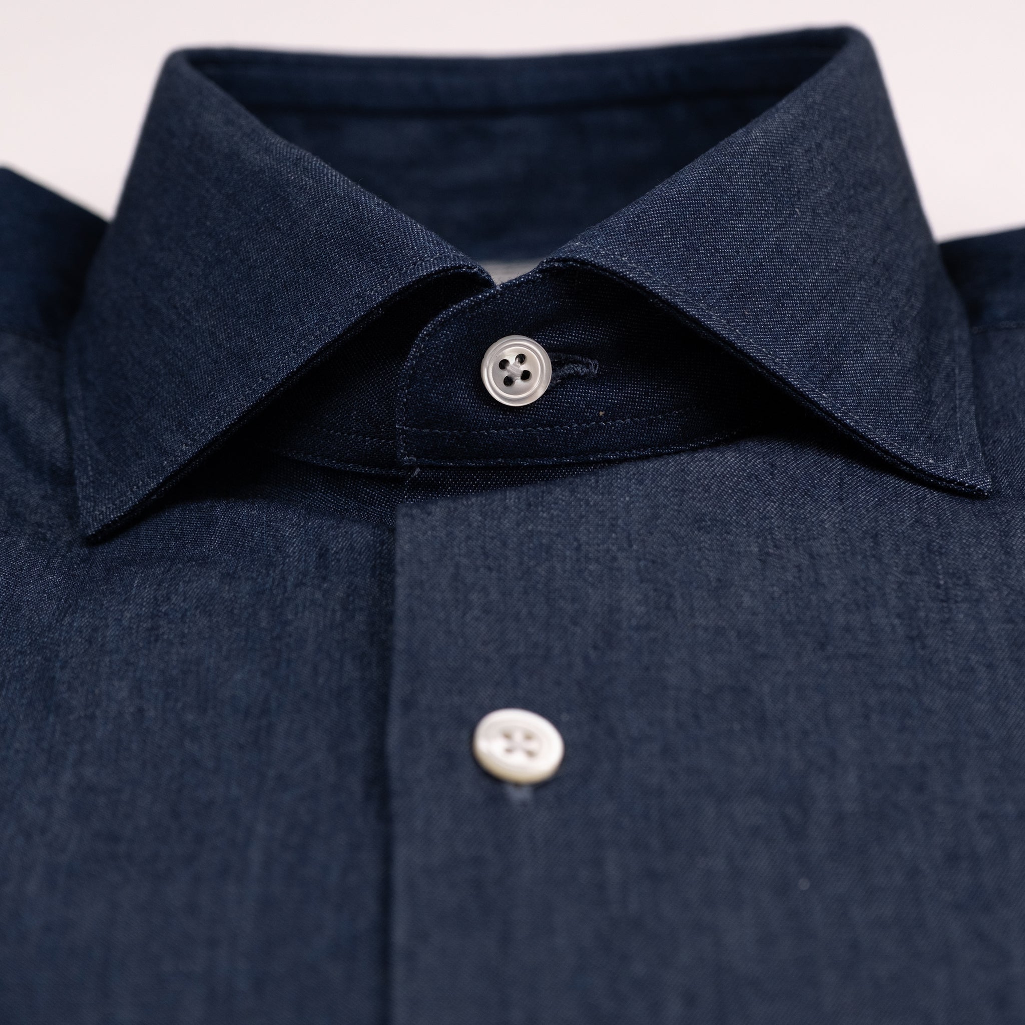 The Niven Fox Weekend Dark Wash Denim Shirt cloth detail